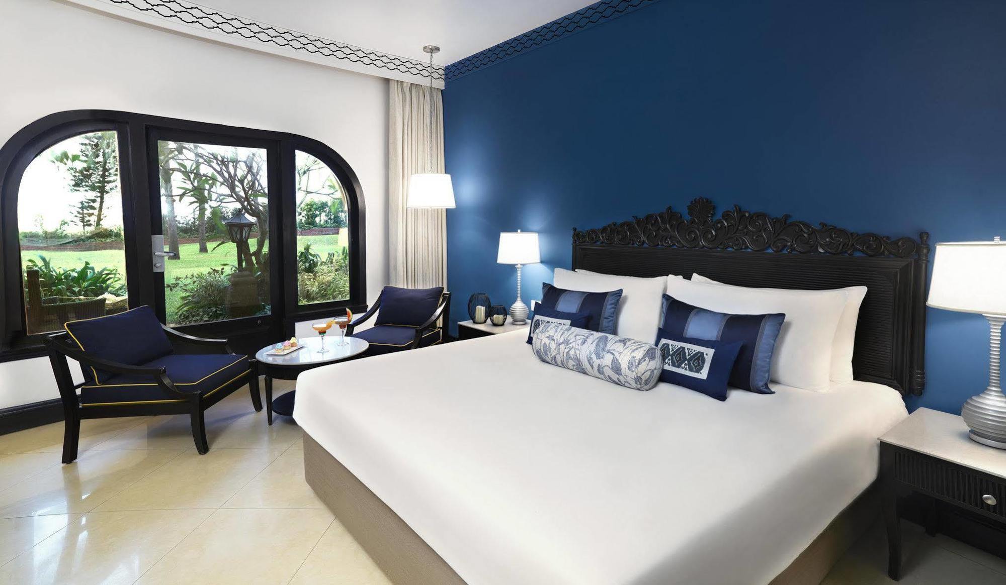 Taj Fort Aguada Resort & Spa, Goa Sinquerim Bagian luar foto Deluxe Room